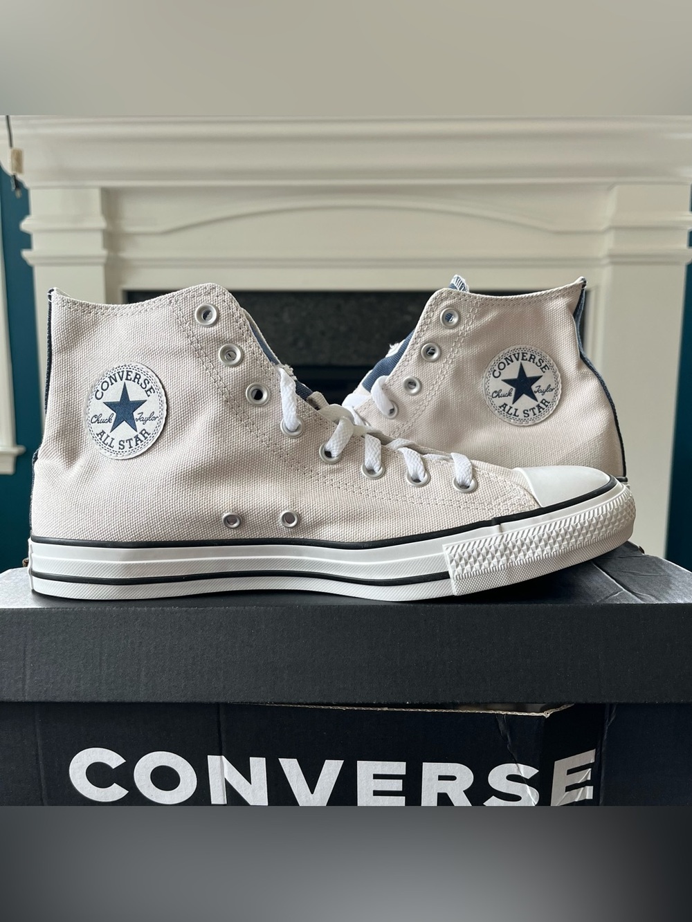 Converse Chuck Taylor All Star Lift High Hi Platform Pale Putty M 9.5 / W 11.5